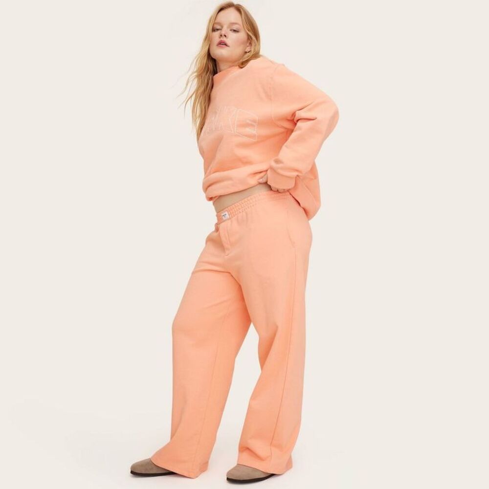 Parke - Women's High-Rise Boxer Sweatpants - Parke Peach O Orange - Picture 3 of 4